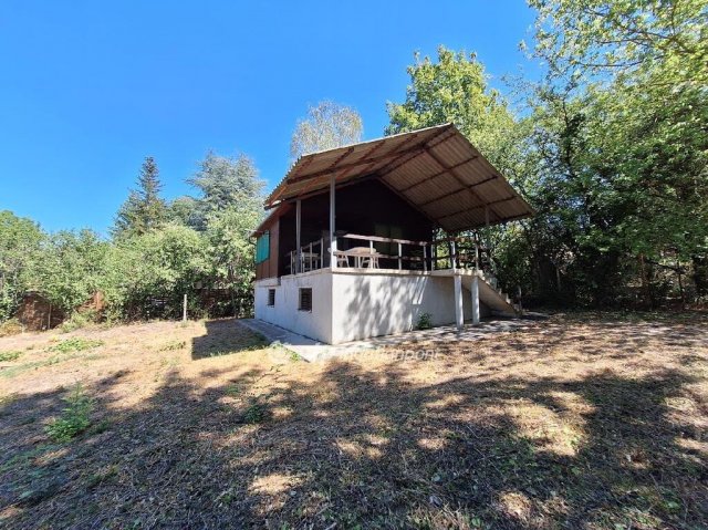 Eladó nyaraló, Balatonakarattyán 120 M Ft, 3+2 szobás