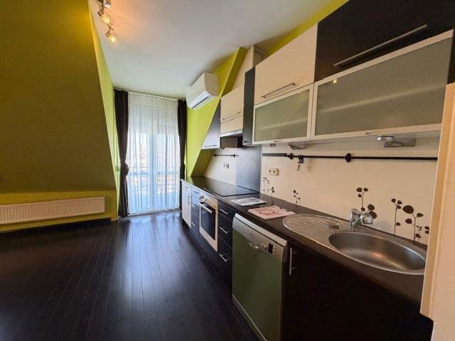 Kiadó téglalakás, albérlet, Tatán 190 E Ft / hó, 3+1 szobás