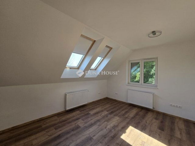 Eladó családi ház, Érden 229 M Ft, 3+2 szobás