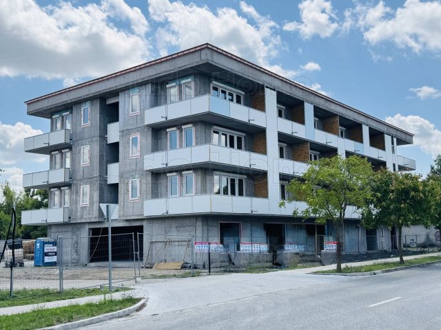 Eladó téglalakás, Győrött 43 M Ft, 1+1 szobás