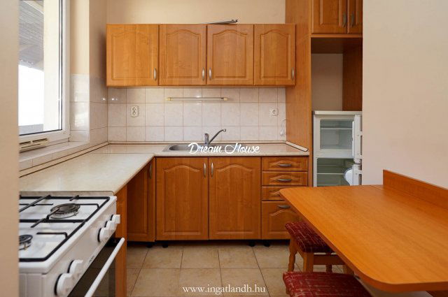 Kiadó téglalakás, albérlet, Nyíregyházán, Kosbor utcában