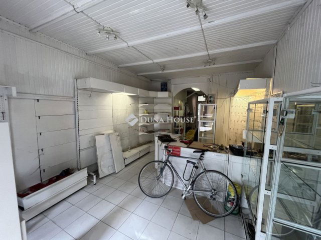 Kiadó üzlethelyiség, Budapesten, XIII. kerületben 520 E Ft / hó
