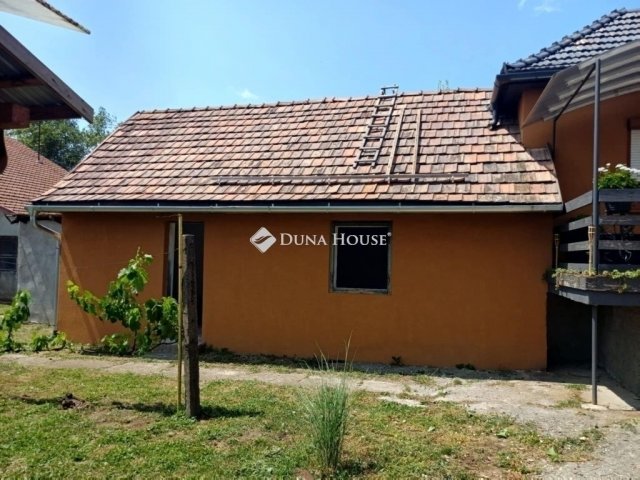 Eladó családi ház, Hatvanban 95 M Ft, 3 szobás