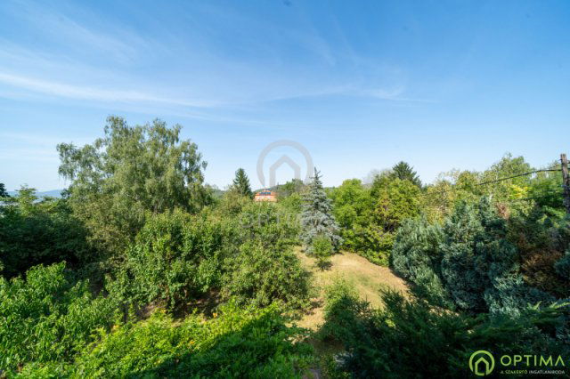 Eladó családi ház, Budapesten, II. kerületben 225 M Ft