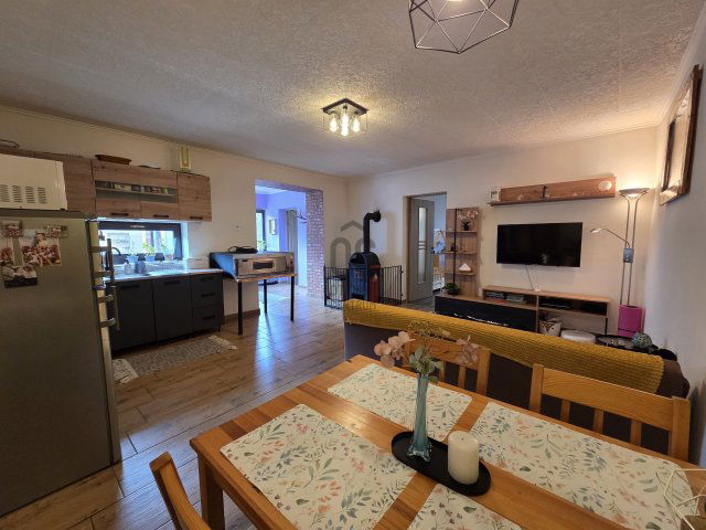 Eladó családi ház, Parádon 31.9 M Ft, 2 szobás