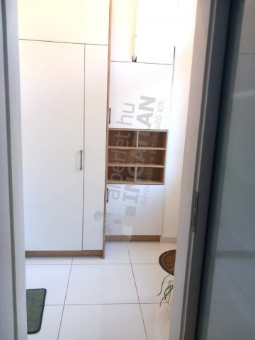 Kiadó téglalakás, albérlet, VI. kerületben, Teréz körúton