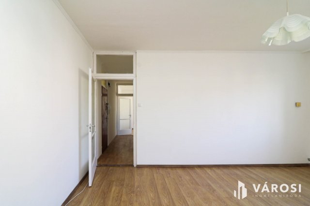 Kiadó panellakás, albérlet, Békéscsabán 95 E Ft / hó