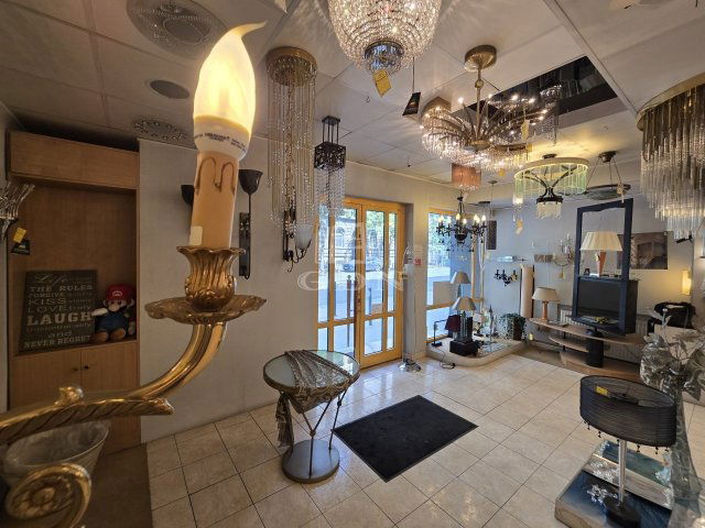 Eladó ipari ingatlan, Budapesten, VII. kerületben 116.8 M Ft