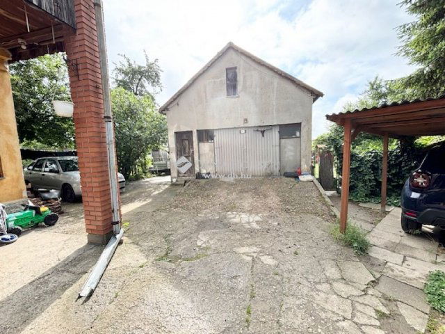 Eladó családi ház, Mogyoródon 136.5 M Ft, 10 szobás