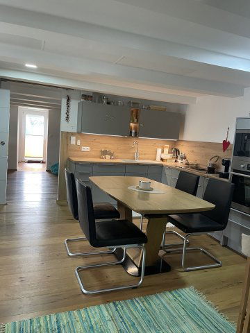 Eladó családi ház, Gönyűn 85 M Ft, 2 szobás