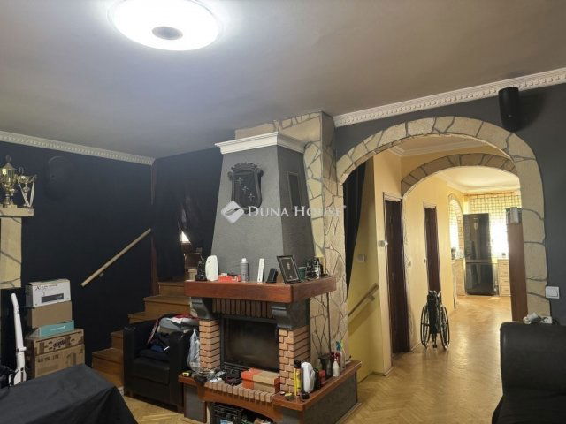 Eladó családi ház, Budapesten, XVIII. kerületben 129.9 M Ft