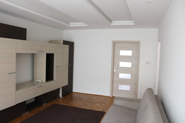 Kiadó téglalakás, albérlet, Debrecenben, Viola utcában