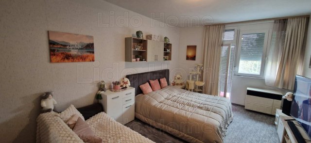 Eladó téglalakás, Kaposváron 34.9 M Ft, 1+1 szobás