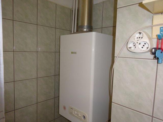 Eladó téglalakás, Székesfehérvárott 51.9 M Ft, 2 szobás