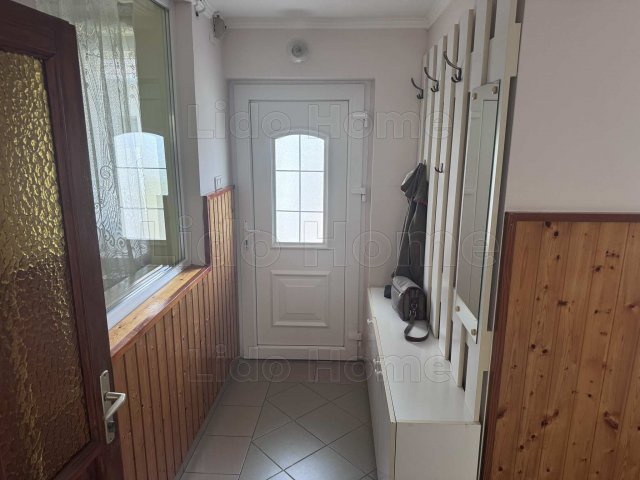 Eladó családi ház, Komáromban 78 M Ft, 2+1 szobás
