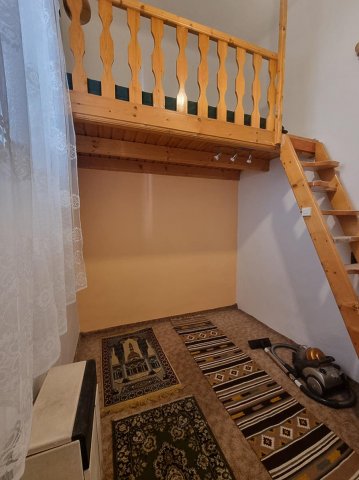 Kiadó iroda, Budapesten, V. kerületben 250 E Ft / hó, 1+1 szobás
