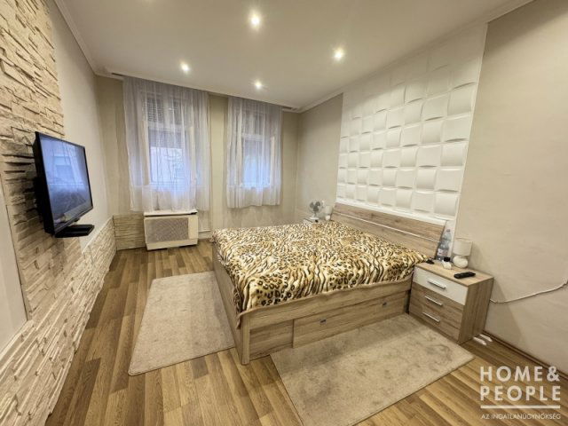Eladó családi ház, Hódmezővásárhelyen 64.99 M Ft, 3+1 szobás