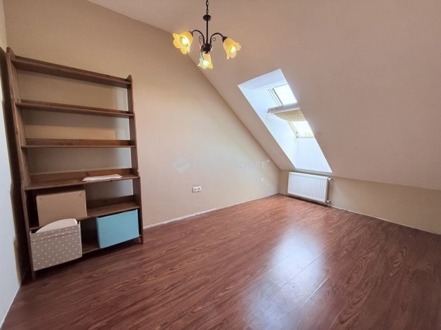 Eladó téglalakás, Budapesten, X. kerületben 62.5 M Ft, 2 szobás
