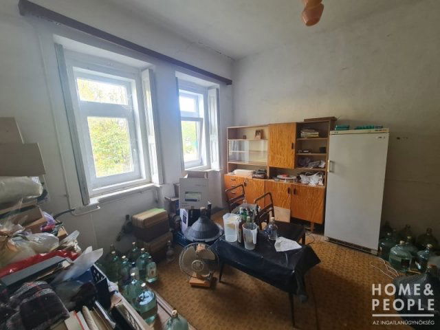 Eladó családi ház, Hódmezővásárhelyen 42 M Ft