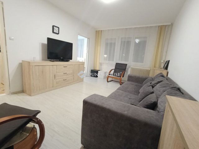 Eladó panellakás, Mohácson, Brand Ede utcában 21 M Ft, 1 szobás