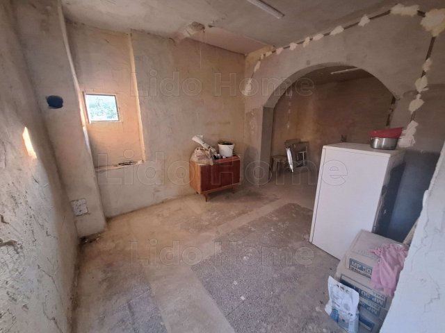 Eladó családi ház, Gödrén 7.5 M Ft, 3+1 szobás