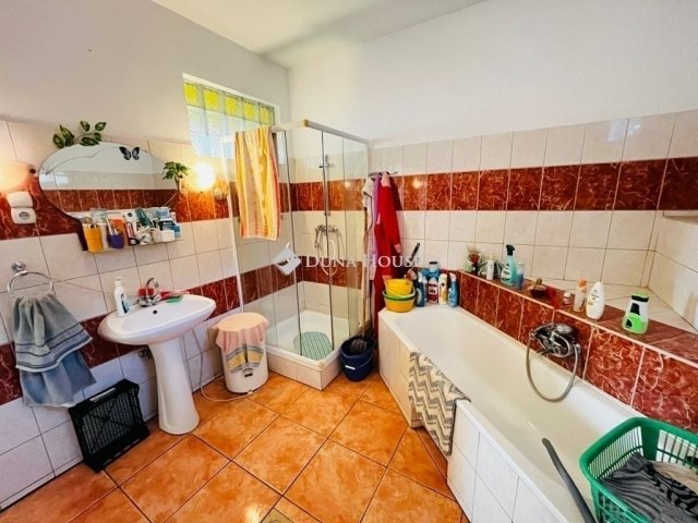 Eladó családi ház, Sülysápon 65 M Ft, 3 szobás