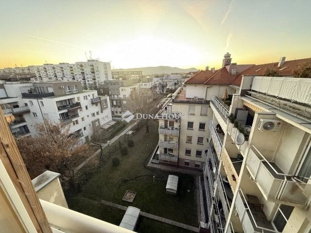 Eladó téglalakás, Budapesten, XIII. kerületben 89.5 M Ft