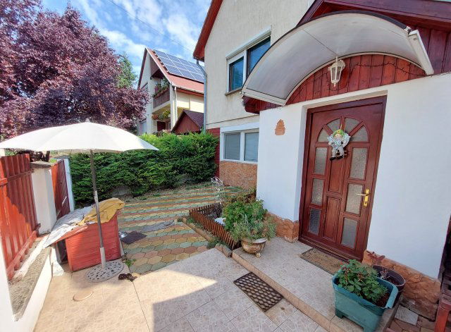 Eladó téglalakás, Veresegyházon 49.99 M Ft, 3 szobás