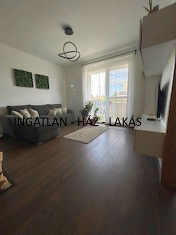 Eladó téglalakás, Budapesten, XVI. kerületben 120 M Ft, 4 szobás