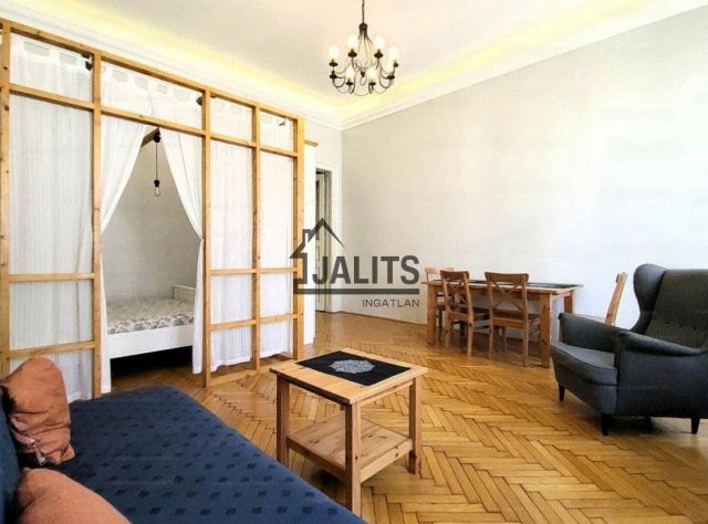 Kiadó téglalakás, albérlet, VII. kerületben, Garay utcában