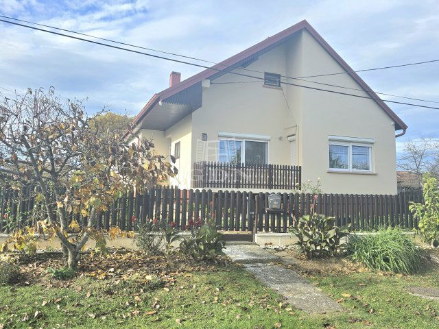 Eladó családi ház, Zalaegerszegen 79.5 M Ft, 3 szobás