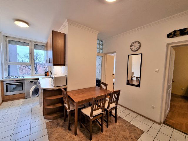 Kiadó téglalakás, albérlet, III. kerületben, Hídfő utcában