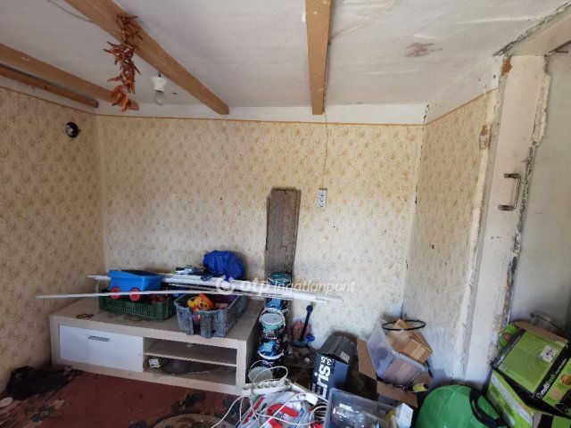 Eladó családi ház, Jászkarajenőn 22.9 M Ft