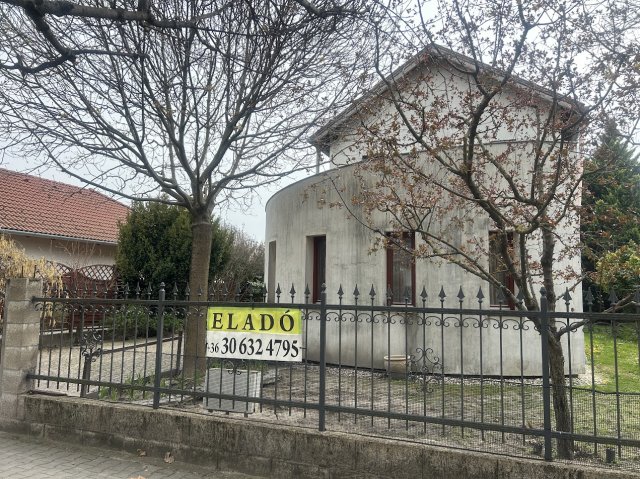 Eladó családi ház, Siófokon, Aradi Vértanúk útján 189 M Ft