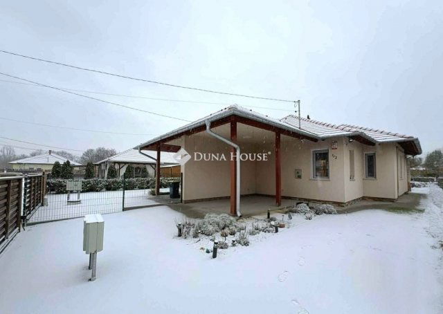 Eladó ikerház, Ócsán 92.9 M Ft, 4 szobás / költözzbe.hu