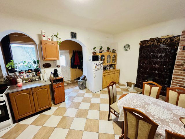 Eladó családi ház, Árpáson 34.9 M Ft, 3 szobás