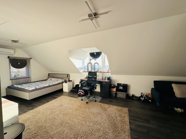 Eladó családi ház, Mogyoródon 149 M Ft, 5 szobás