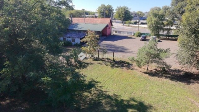 Eladó családi ház, Bugyin 125 M Ft, 1 szobás