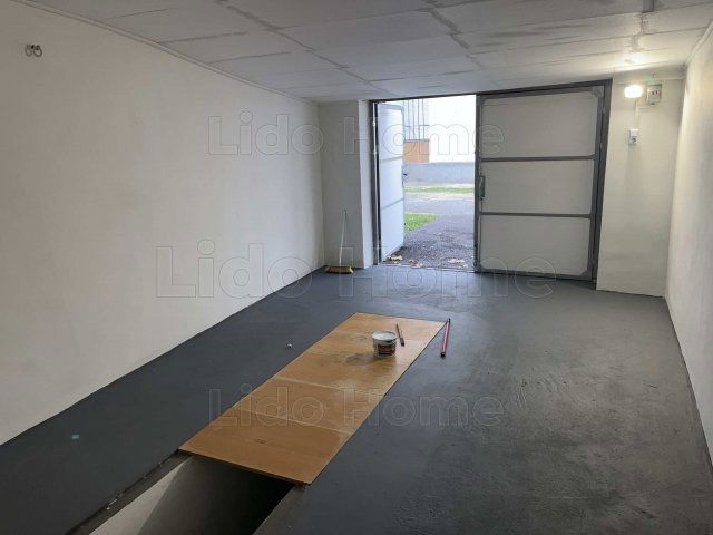 Eladó garázs, Győrött 12 M Ft / költözzbe.hu