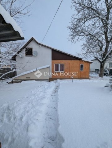 Eladó családi ház, Monorierdőn 27.5 M Ft, 2 szobás