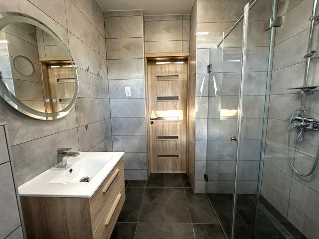 Kiadó téglalakás, albérlet, Vácon, Márna utcában, 2 szobás
