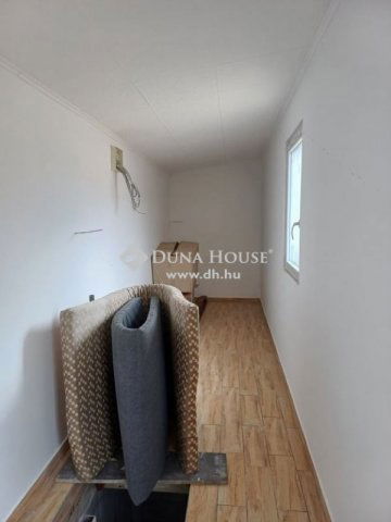 Eladó családi ház, Ráckevén 49.99 M Ft, 2 szobás