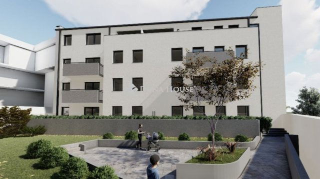 Eladó téglalakás, Debrecenben 99.4 M Ft, 4 szobás