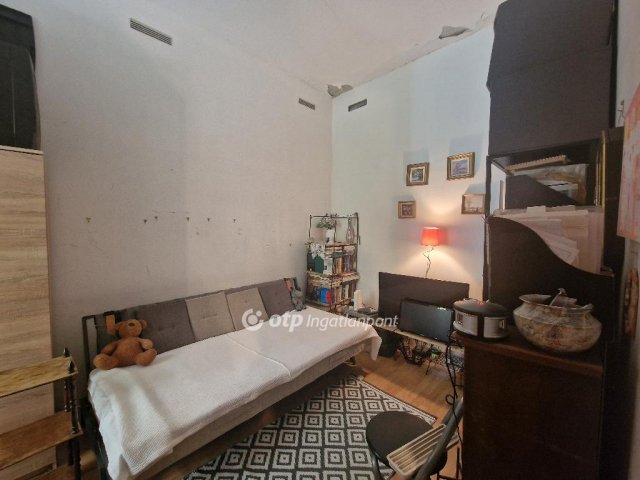 Eladó téglalakás, Budapesten, I. kerületben 52.5 M Ft, 1 szobás
