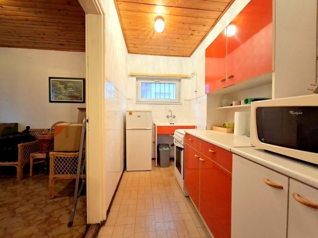 Eladó családi ház, Diósdon 65 M Ft, 3 szobás