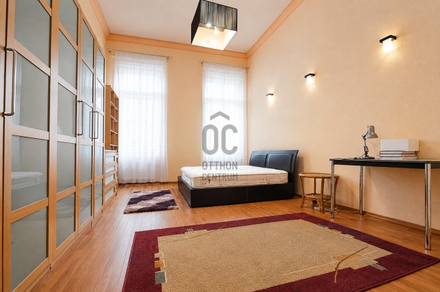 Kiadó téglalakás, albérlet, Budapesten, VI. kerületben