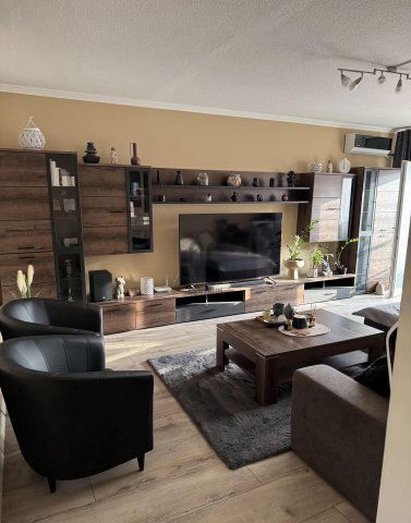 Eladó panellakás, Kecskeméten 53.9 M Ft, 2 szobás