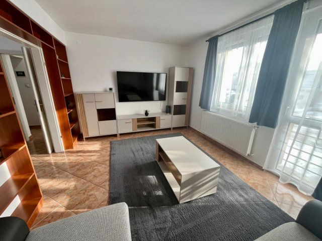 Kiadó téglalakás, albérlet, Debrecenben 250 E Ft / hó, 3 szobás