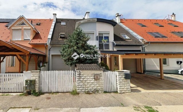 Kiadó ikerház, albérlet, Sopronban 291 E Ft / hó, 5 szobás