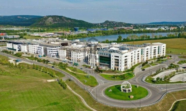 Eladó téglalakás, Biatorbágyon 115 M Ft, 2 szobás